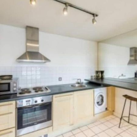 Centrally Located Flat - Battersea Park Road Londyn Zewnętrze zdjęcie