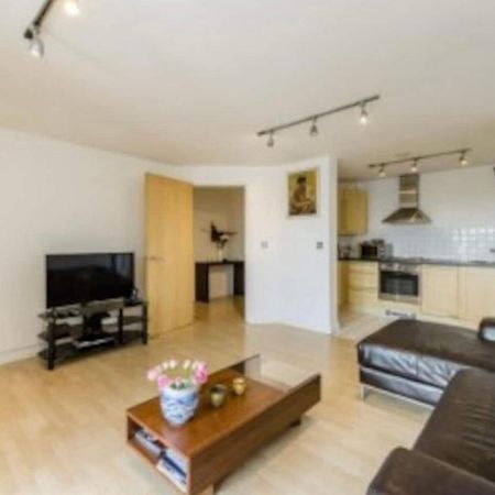 Centrally Located Flat - Battersea Park Road Londyn Zewnętrze zdjęcie