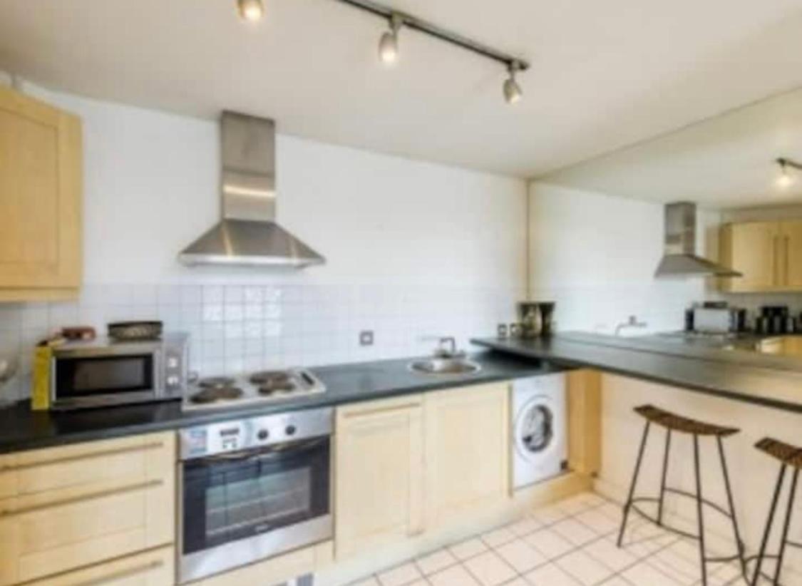 Centrally Located Flat - Battersea Park Road Londyn Zewnętrze zdjęcie